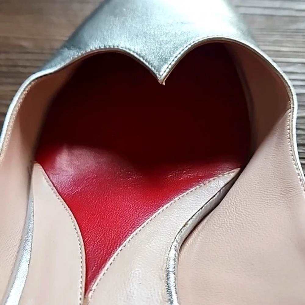 Roger Vivier Pumps - Picture 10 of 13